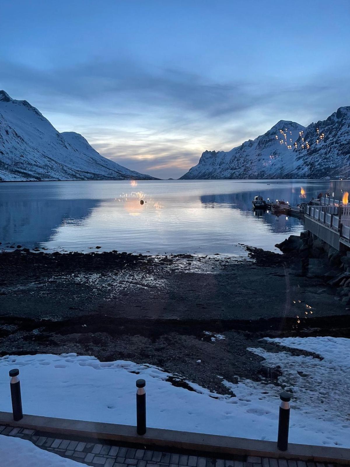 House Of Ellie Bed & Breakfast Ersfjordbotn ภายนอก รูปภาพ